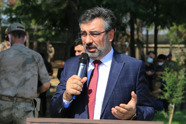 Foto - Mehmetçik dualarla sınır ötesine uğurlandı