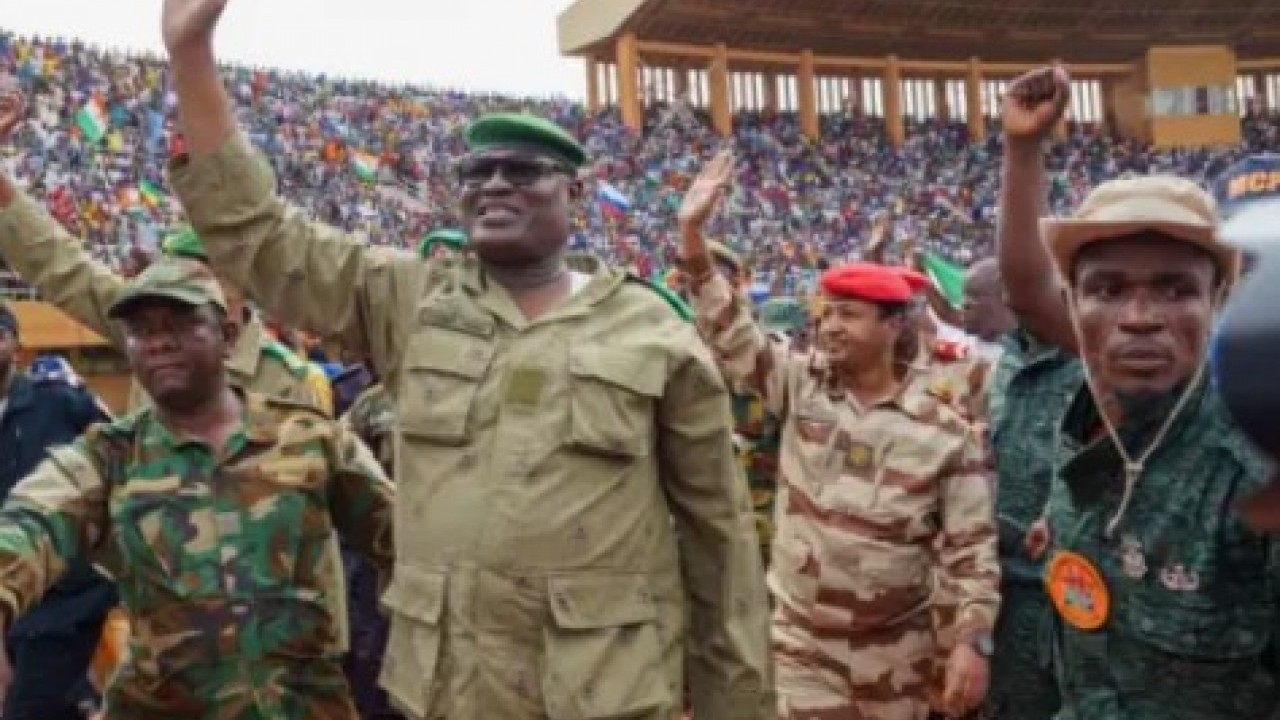 Foto - Mehmetçik gidiyor: Nijer ordusu Türkiye'ye teslim