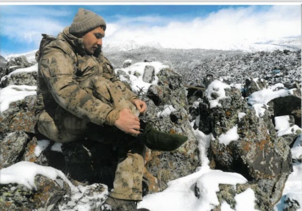 Mehmetçik'e çorap ören Melek teyzeye jandarmadan teşekkür