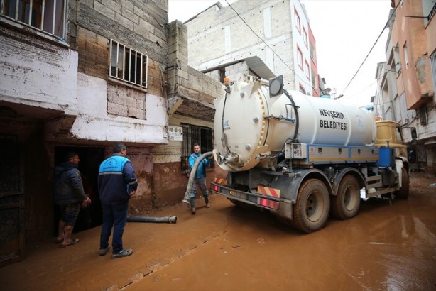 Foto - Mehmetçik Şanlıurfa'da yaraları sarıyor