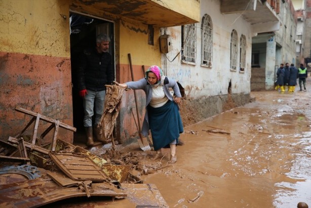 Foto - Mehmetçik Şanlıurfa'da yaraları sarıyor