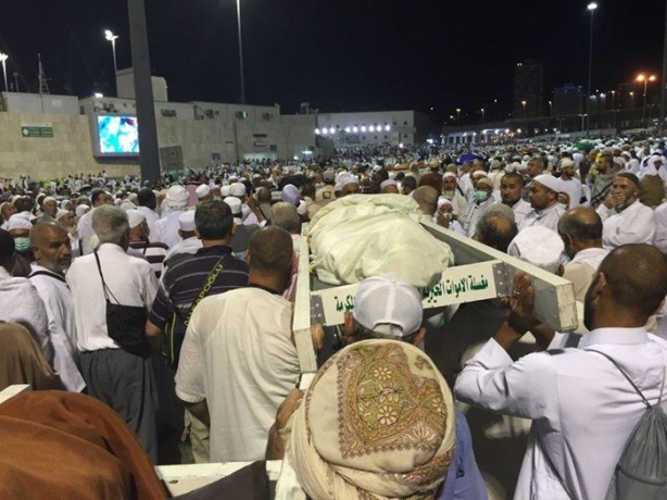 Foto - Mekke şehitlerine son görev