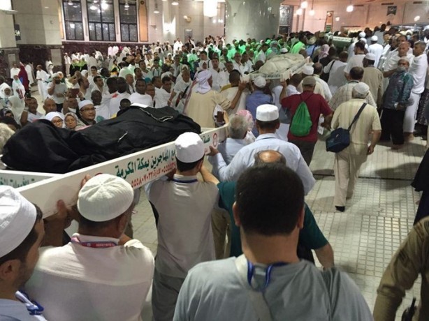 Foto - Mekke şehitlerine son görev