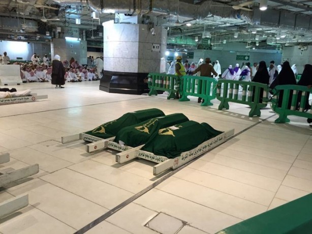 Foto - Mekke şehitlerine son görev