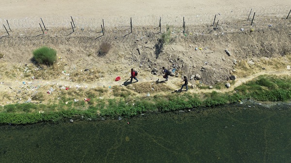 Foto - Meksika sınırında hareketlilik sürüyor