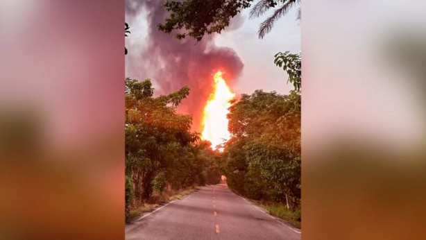 Foto - Meksika’daki doğal gaz boru hattında çıkan yangında 1 kişi öldü