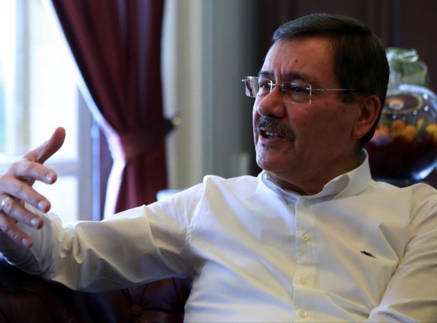 Foto - Melih Gökçek için korkutan iddia! Oğlundan apar topar açıklama geldi