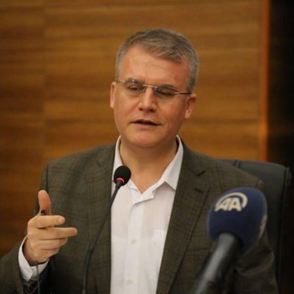 Foto - Melih Gökçek'ten bomba anket! İşte solu fikirleriyle döven en güçlü kişiler