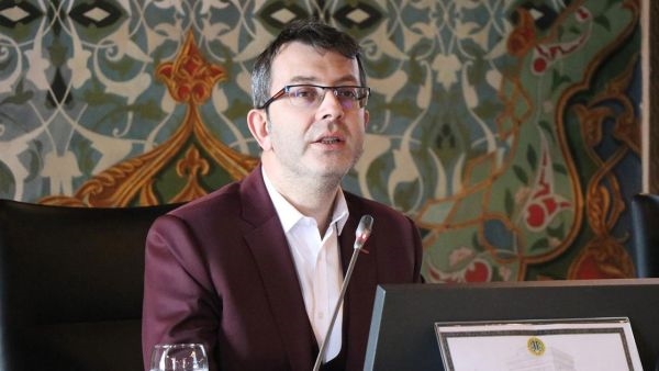 Foto - Melih Gökçek'ten bomba anket! İşte solu fikirleriyle döven en güçlü kişiler