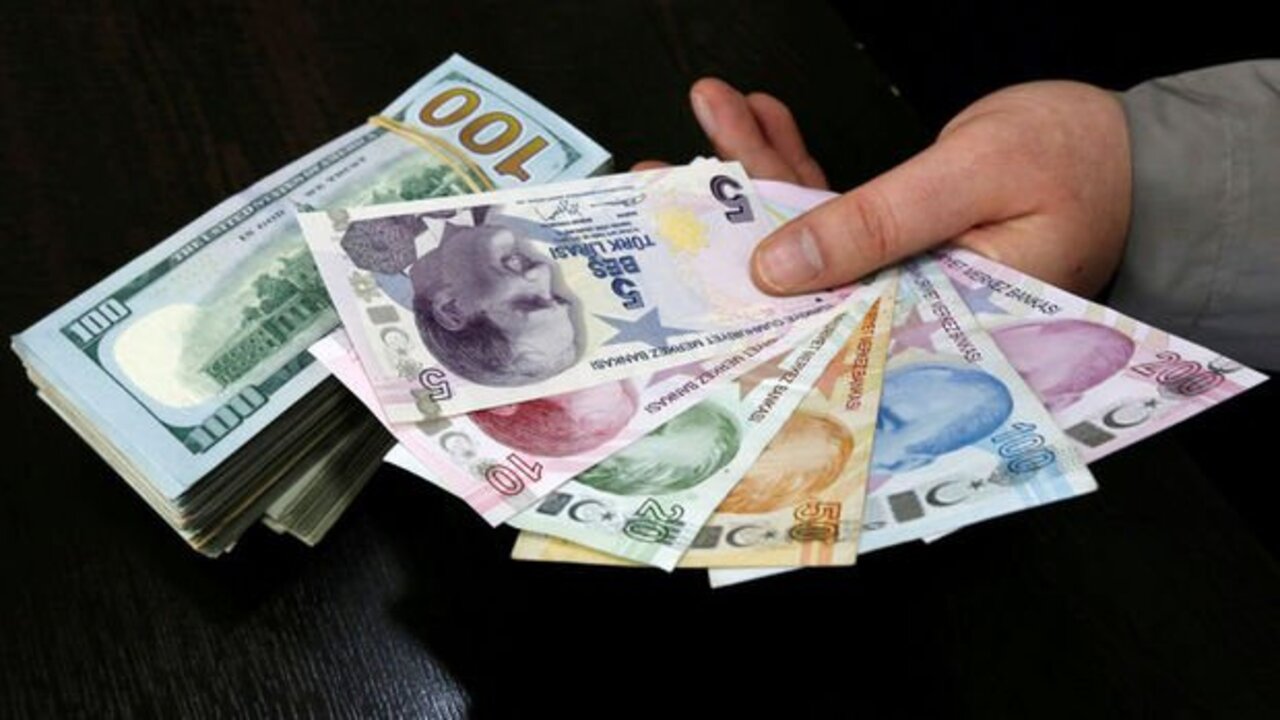 Foto - Memlekette üç kağıtçı bitmiyor! Şimdi de sahte dolar fırsatçılığı çıktı