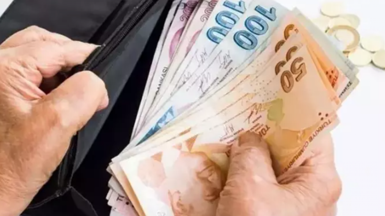 Memur ve emekli zammında son düzlük! En düşük emekli maaşı 19 bin lirayı aşıyor mu? İşte masadaki en güçlü senaryo