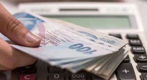 Memur ve memur emeklileri Temmuz zammı için gün sayıyor: Kim maaşına ne kadar zam alacak? İşte meslek meslek yeni memur maaşları