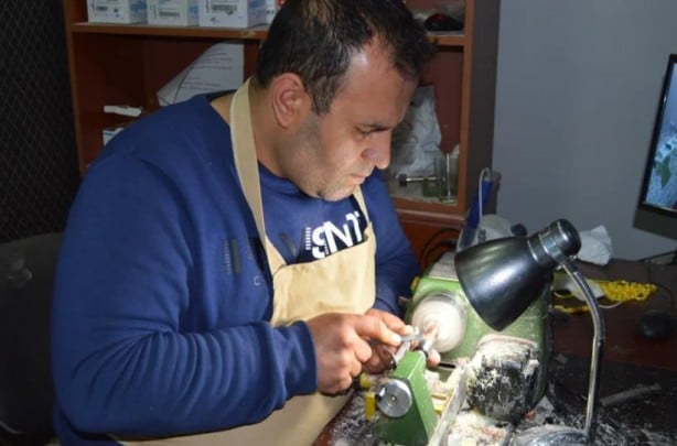 Memurluğu bıraktı, bu işe başladı! Rekor fiyata sattı