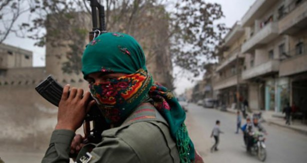 Foto - Menbiç'ten YPG'lilerin fotoğrafları geldi