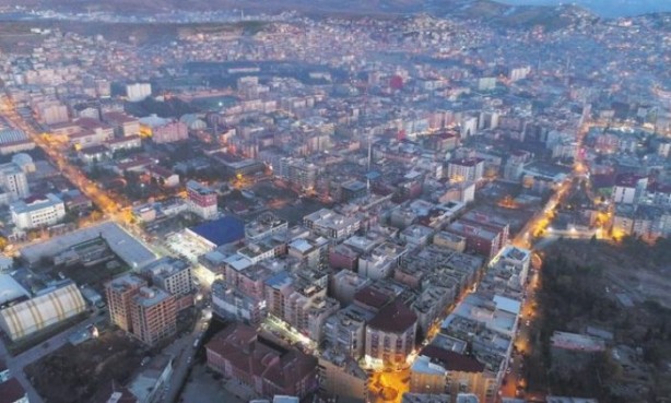 Foto - Merak edilen soru: Herkes kendi memleketinde yaşasaydı illerin nüfusu nasıl olurdu?