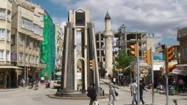 Foto - Merak edilen soru: Herkes kendi memleketinde yaşasaydı illerin nüfusu nasıl olurdu?