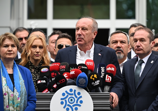 Foto - Merak konusu oldu! Muharrem İnce'nin oyları kime gidecek?