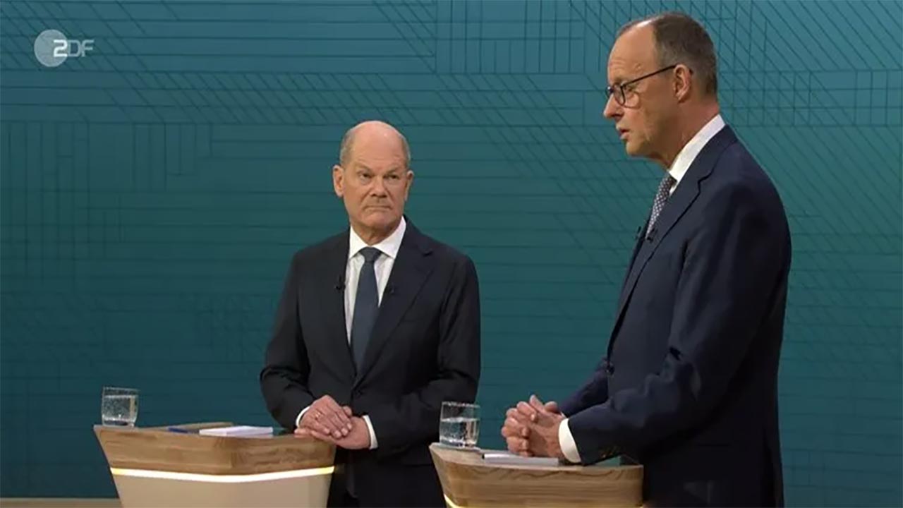 Foto - Merakla beklenen düello gerçekleşti! 25 dakika boyunca göçü tartıştılar