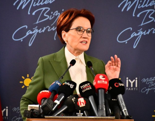 Foto - Meral Akşener’den Kemal Kılıçdaroğlu’na olay gönderme: Emekli olup evine gitmeli