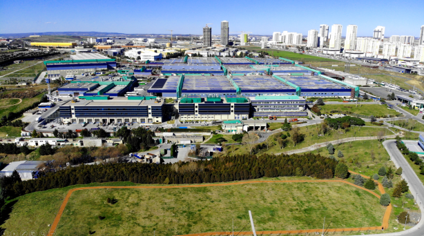 Türkiye’den dünyaya! Mercedes-Benz Türk’ten tarihi rekor! 