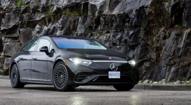 Foto - Mercedes binlerce elektrikli aracını geri çağırıyor