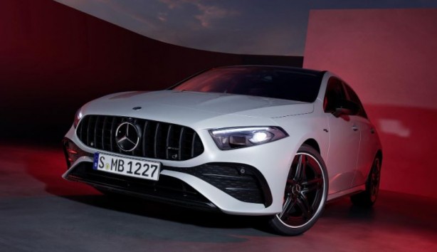 Foto - Mercedes elektrikli otomobilden hoşlanmıyor! 15 milyar dolarlık yatırım yapacaklar