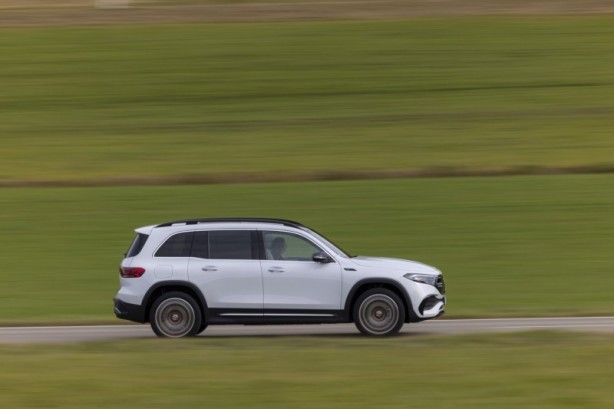 Foto - Mercedes EQ nefes kesiyor! Yeni modeller Türkiye'de