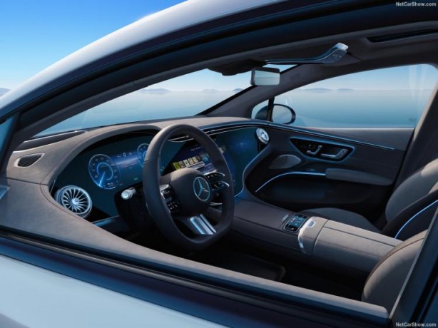 Foto - Mercedes geleceğin otomobili EQS'i tanıttı