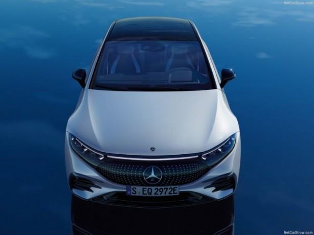 Foto - Mercedes geleceğin otomobili EQS'i tanıttı