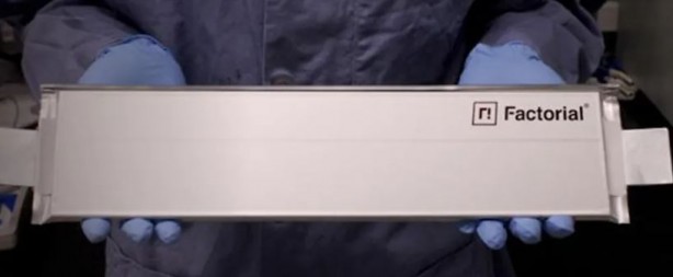 Foto - Mercedes sonunda geliştirilmiş elektrikli araç pillerini teslim aldı