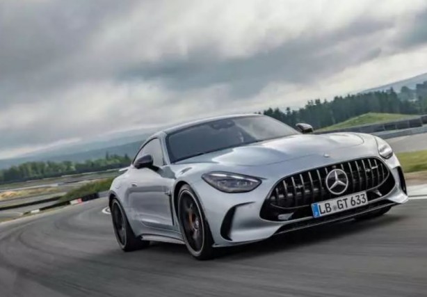 Foto - Mercedes, yeni otomobilini tanıttı