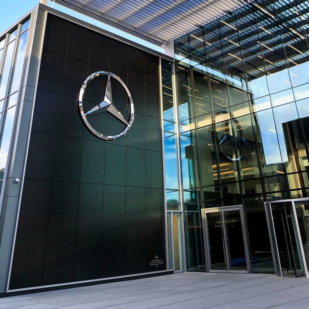 Foto - Mercedes’in Tesla’ya rakip olma planları ertelendi