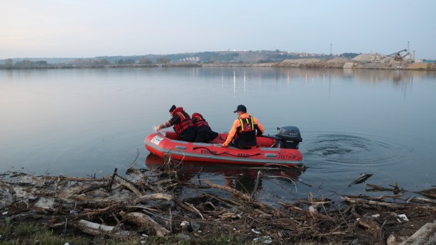 Foto - Meriç Nehri'nde korkunç olay! Ekipler seferber oldu