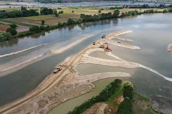 Foto - Meriç ve Tunca nehirlerin böyle temizleniyor