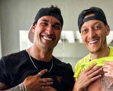 Foto - Merih Demiral’dan sonra bir "bozkurt" daha çıktı! Almanlar şimdi ona sarmaya başladı