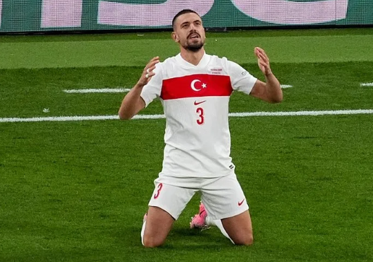 Foto - Merih Demiral’ın gol sevinci gündem olmuştu! Bozkurt işaretinin nedeni ortaya çıktı…