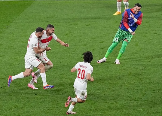 Merih Demiral’ın gol sevinci gündem olmuştu! Bozkurt işaretinin nedeni ortaya çıktı…