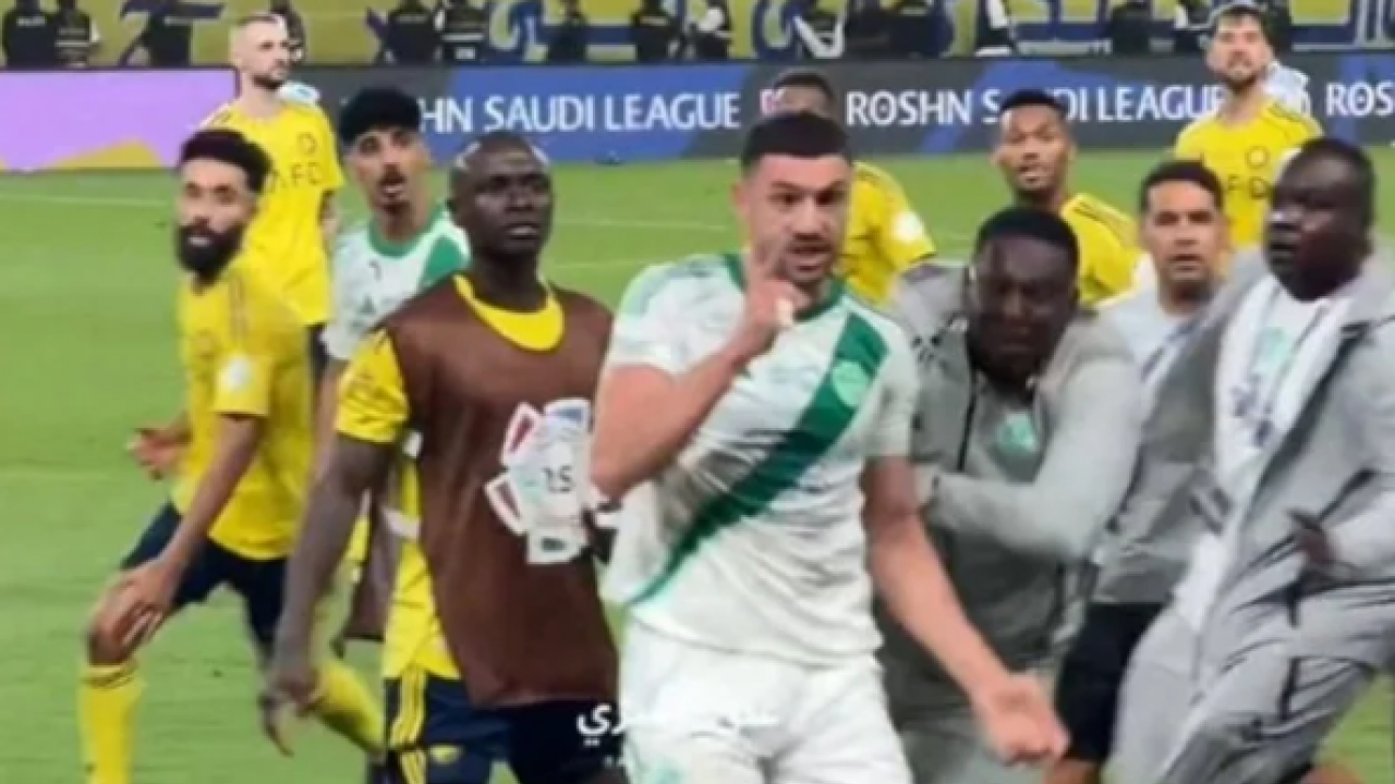 Merih'i çıldırttılar! Ronaldo'yla tartıştı: Coman'ın üzerine yürüdü