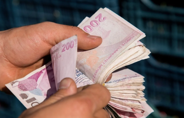 Foto - Merkez Bankası eski baş ekonomisti asgari ücrete zam yapılamazsa ortaya çıkacak tabloyu açıkladı