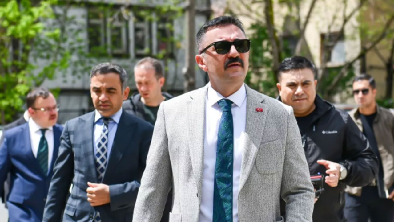  Merkeze çekilen Tunceli Valisi Bülent Tekbıyıkoğlu'nun babası bakın kim çıktı! Duyan kahrolacak