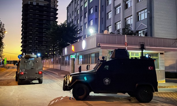 Foto - Mersin'de 15 PKK/KCK-YPG şüphelisinin yakalanmasına yönelik operasyon başlatıldı