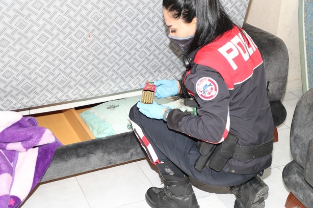 Foto - Mersin'de asayiş operasyonu: 4 gözaltı