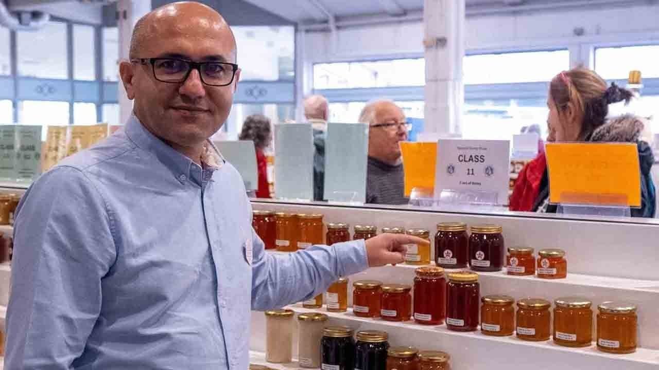 Foto - Mersin’de doğdu dünyanın zirvesine oturdu: Bu şampiyonluğumuz çok ballı