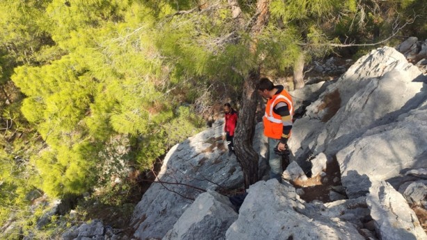 Foto - Mersin'de kaybolmuştu! Türkiye iyi haber bekliyor