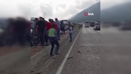 Foto - Mersin'de otobüslerin karıştığı zincirleme kaza