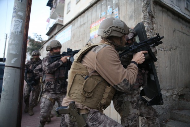 Foto - Mersin'de PKK operasyonu!