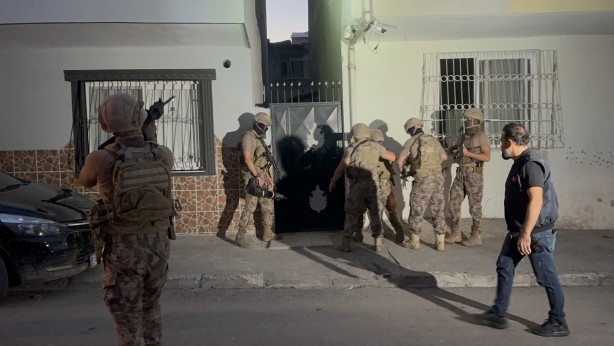 Foto - Mersin'de terör örgütlerine operasyon: 4 gözaltı kararı