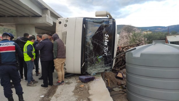 Foto - Mersin'de yürekler ağza geldi! 13 işçi yaralı
