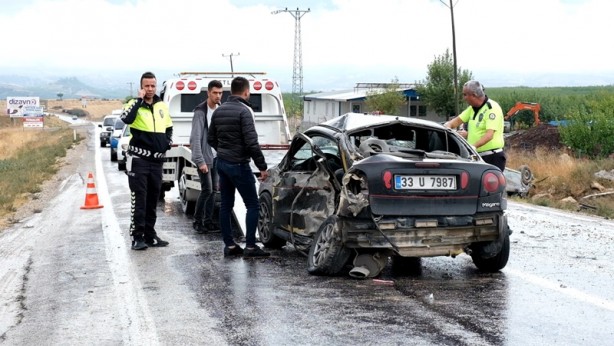 Foto - Mersin'de zincirleme trafik kazası! Yaralılar var