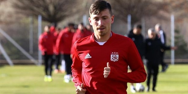 Foto - Mert Hakan Yandaş kimdir? Mert Hakan Yandaş kaç yaşında, kariyeri